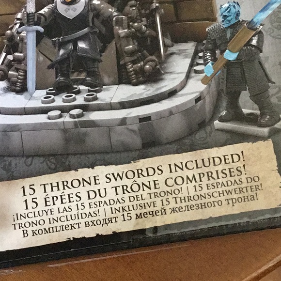 Game of Thrones Iron Throne building set NIB - Picture 6 of 7